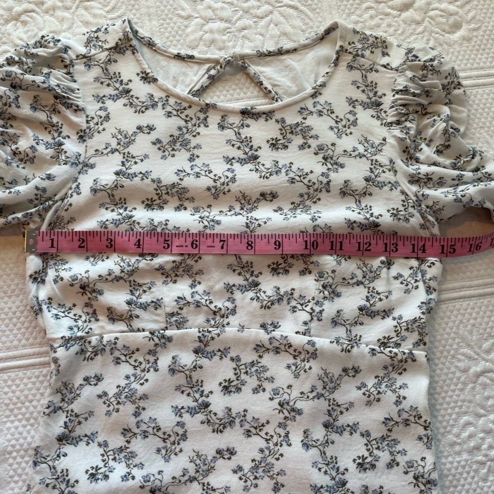 Abercrombie Blue Willow Toile Open Back Short Sleeve Top - Picture 11 of 12